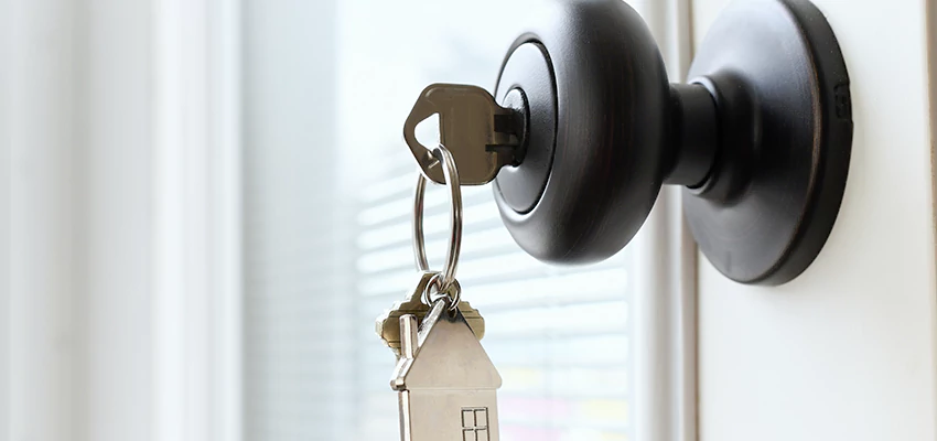 Bifold Door Knob Replacement in Paso Robles, California